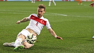 A Milli Takım'da Serdar Aziz Sakatlandı!