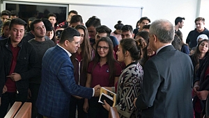 Başkan Tütüncü Öğrencilerle Buluştu