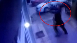 5'inci Kattan Düşen Çocuğu Havada Yakaladı