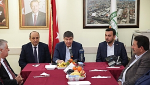 Başkan Türel Alanya'da Komisyoncular ile Beraber