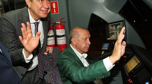 Cumhurbaşkanı Erdoğan Raylı Sistemin Test Sürüşünü Yaptı