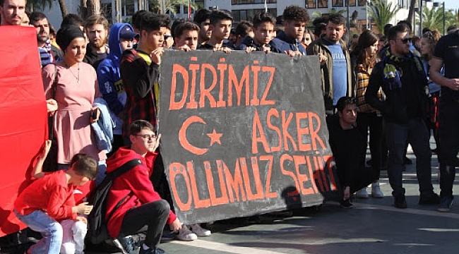 Alanya'da İdlib şehitleri için yürüdüler