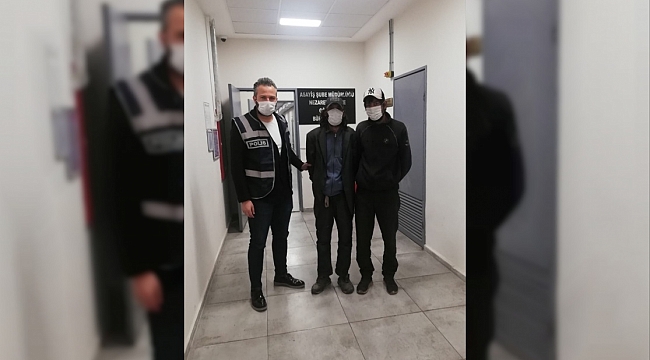 Antalya'da Bina Giriş Kapılarını Çalan 2 Kişi Tutuklandı