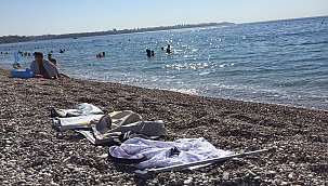 Antalya'da Denizde Cansız Beden Bulundu