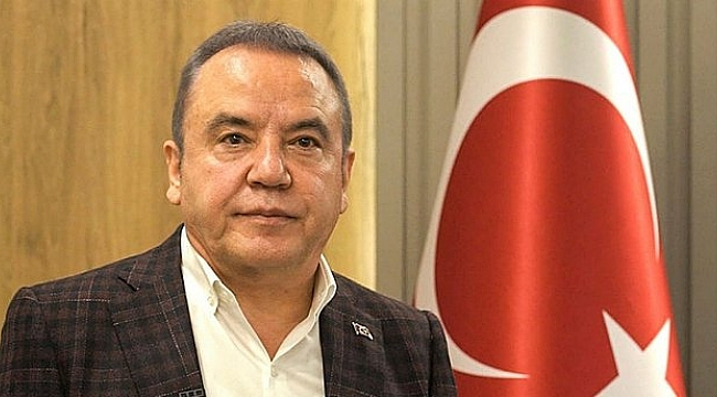 Muhittin Böcek Hastaneye Kaldırıldı