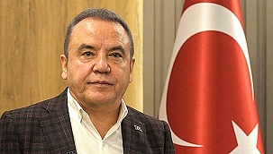 Muhittin Böcek Hastaneye Kaldırıldı