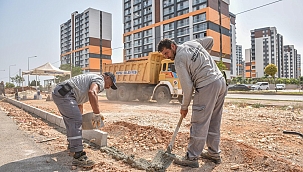 Kepez'den Caddelere Şehir Estetiği Dokunuşu