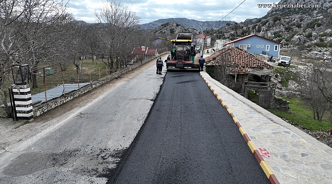 Antalya Büyükşehir, İbradı ve Ormana'da Asfalt Çalışmasına Başladı