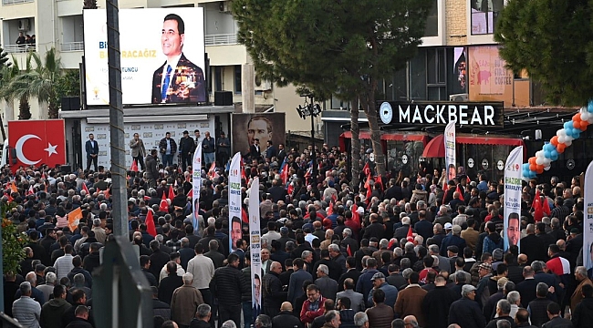 Hakan Tütüncü: 'Antalya'da 5 yıl boyunca çivilerin çakılmadığı dönemi kapatıyoruz.