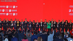 Özgür Özel, Muhittin Böcek'in 5. Yıl Toplantısında