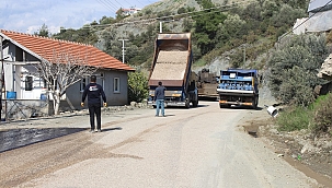 Antalya'da Heyelan Sonrası Yolda Asfalt Çalışması Başladı