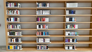 Kepez Belediyesi'nden Cezaevi Kütüphanesine Anlamlı Kitap Bağışı