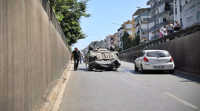 Antalya'da Takla Atan Otomobilde Sürücü Yaralandı