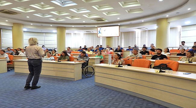 Kepez Personeline Ekip Çalışması ve İletişim Eğitimi