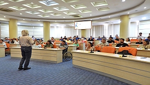 Kepez Personeline Ekip Çalışması ve İletişim Eğitimi