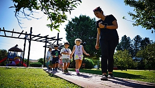 Konyaaltı'nın Miniklerinden Patili Dostlara Ziyaret