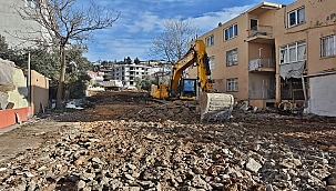Erenköy'de yeni yol hamlesiyle ulaşım rahatlıyor