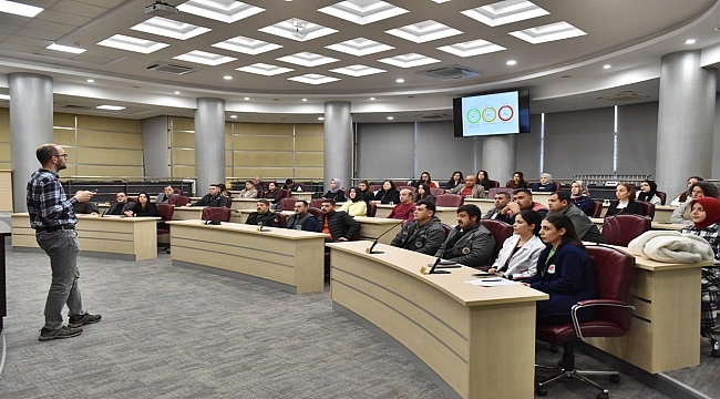 Kepez Belediyesi'nden yaşlı dostu kent vizyonuna güçlü adım