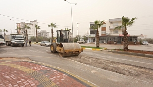 Kepez'de Yağmur Mesaisi: Yollar 7/24 Güvence Altında! 