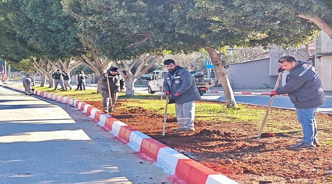 Kepez'de Yeşil Alanlar Bahara Hazırlanıyor