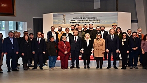 Kepez'de duygulandıran sergi: Gençlerin objektifinden hayat