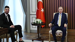 Erdoğan, Milli Basketbolcu Alperen Şengün'ü Kabul Etti